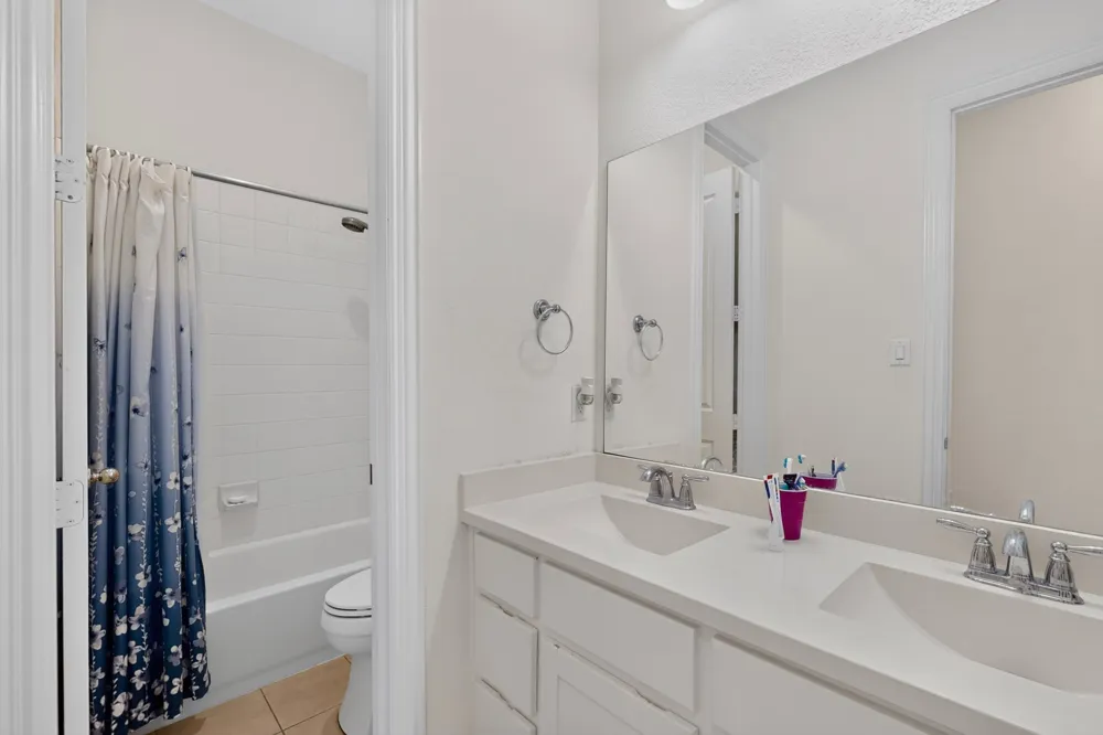 7541 Pondview Lane Fort Worth, TX 76123