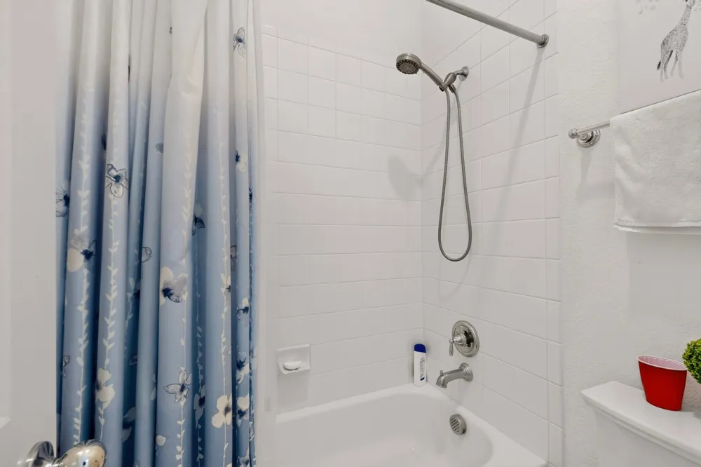 7541 Pondview Lane Fort Worth, TX 76123