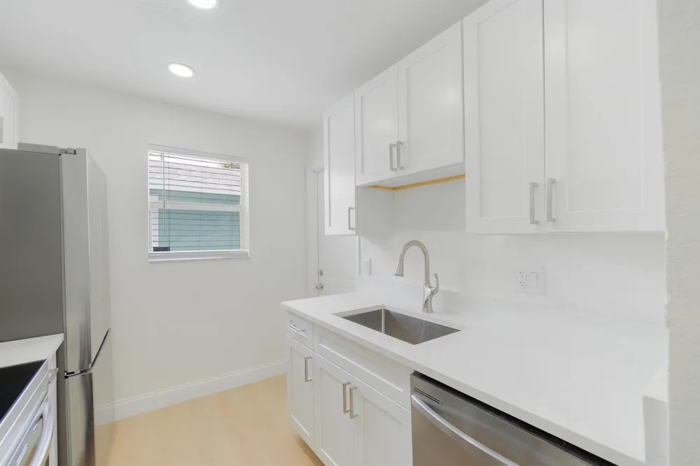2831 SEACREST BOULEVARD Boynton Beach, FL 33435
