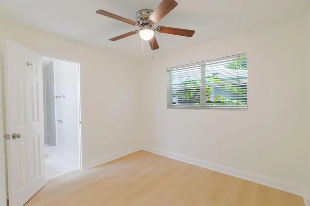 2831 SEACREST BOULEVARD Boynton Beach, FL 33435