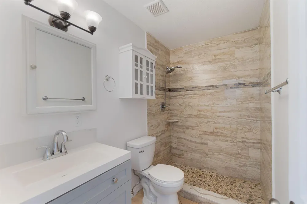 2831 SEACREST BOULEVARD Boynton Beach, FL 33435