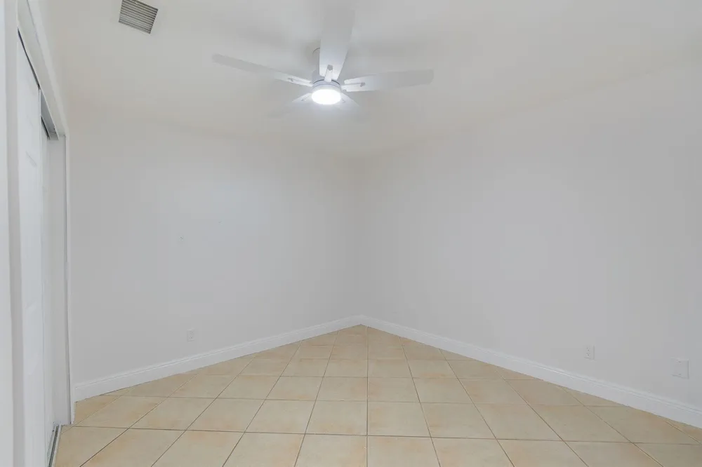 2831 SEACREST BOULEVARD Boynton Beach, FL 33435