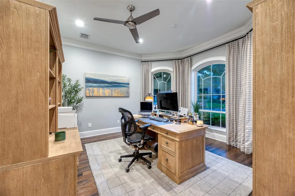 923 Chinquapin Place Houston, TX 77094