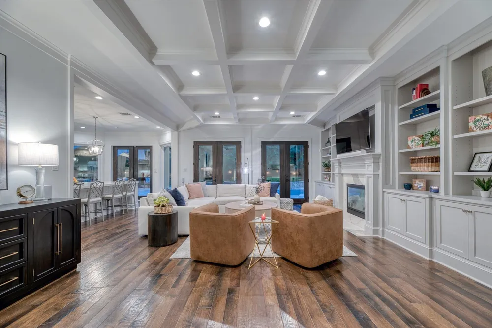 923 Chinquapin Place Houston, TX 77094