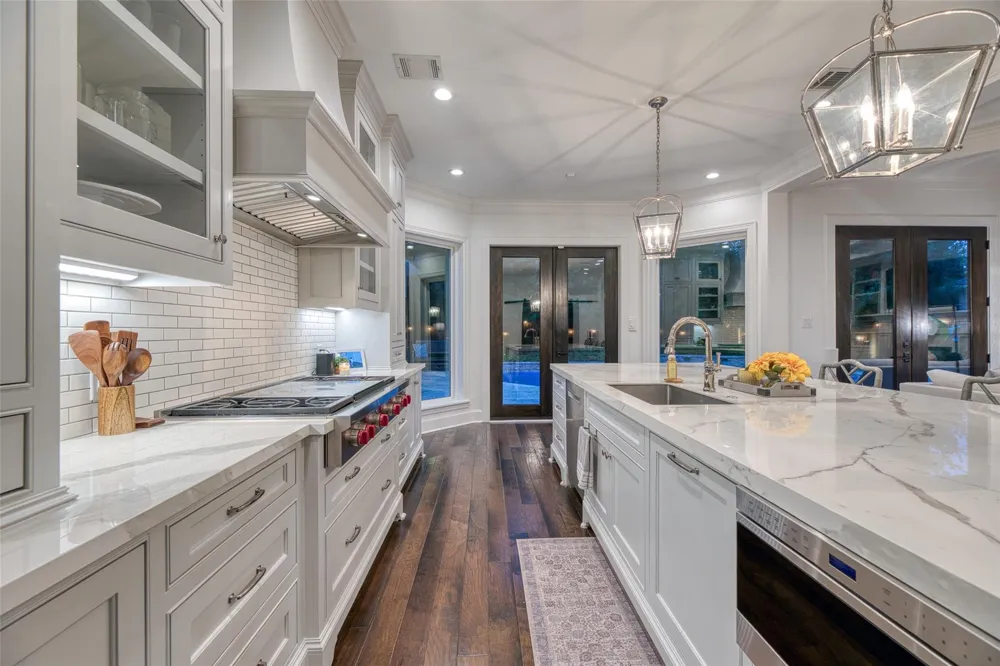 923 Chinquapin Place Houston, TX 77094