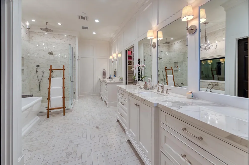 923 Chinquapin Place Houston, TX 77094