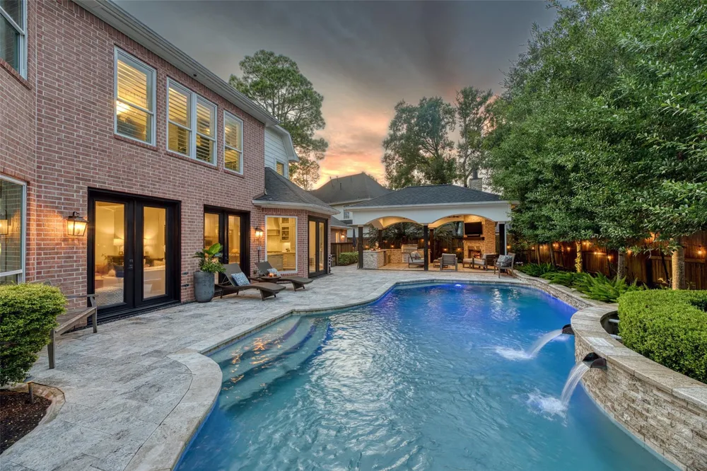 923 Chinquapin Place Houston, TX 77094