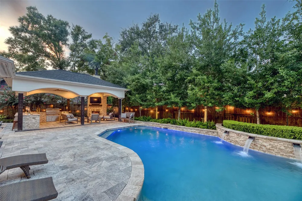 923 Chinquapin Place Houston, TX 77094
