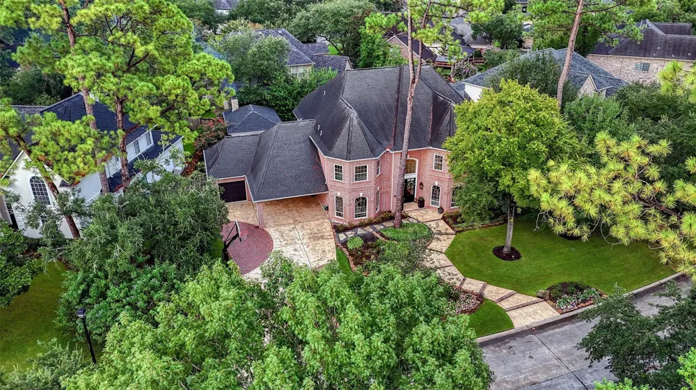 923 Chinquapin Place Houston, TX 77094
