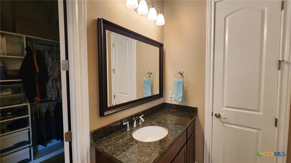 3232 VENETO WAY Round Rock, TX 78665