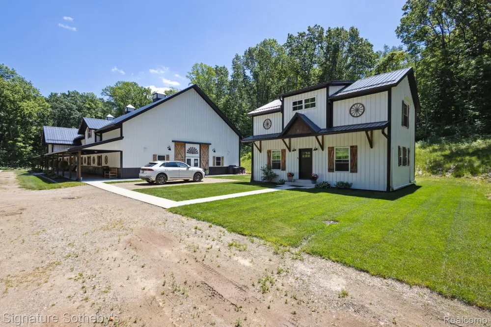 15165 MAIN STREET Buchanan City, MI 49107