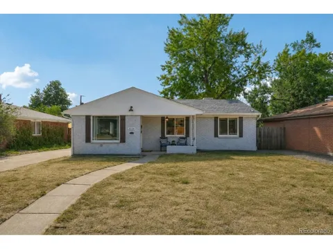 5530 Holland Drive
