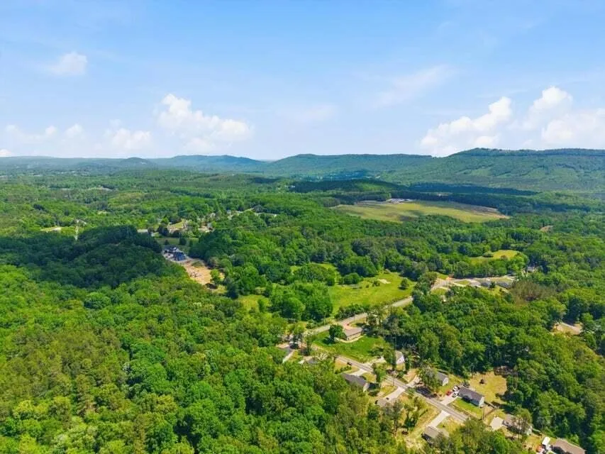 2704 Quarles Road Rocky Face, GA 30740