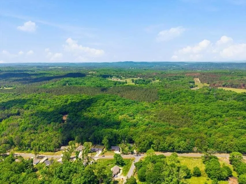 2704 Quarles Road Rocky Face, GA 30740