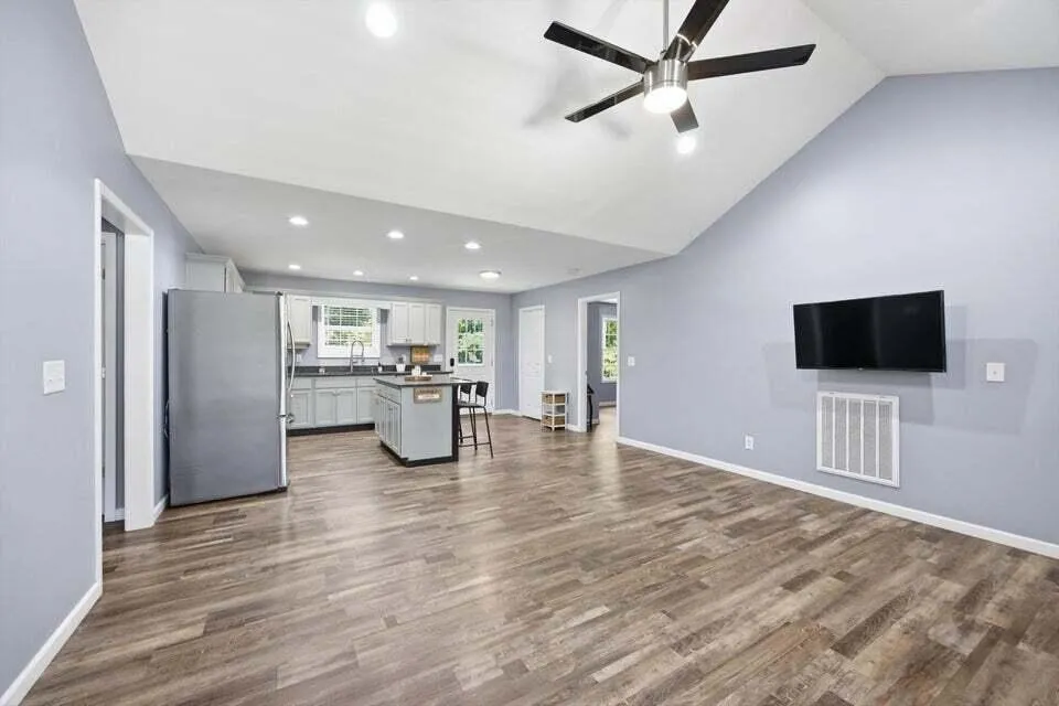 2704 Quarles Road Rocky Face, GA 30740