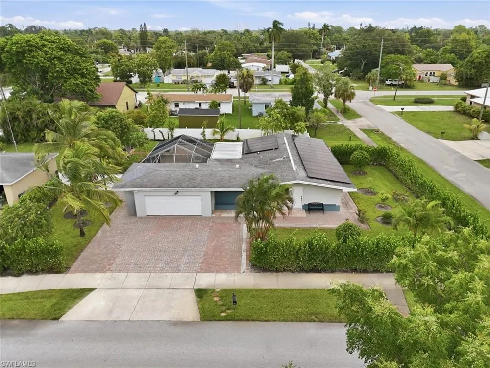 1821 Winkler Avenue Fort Myers, FL 33901