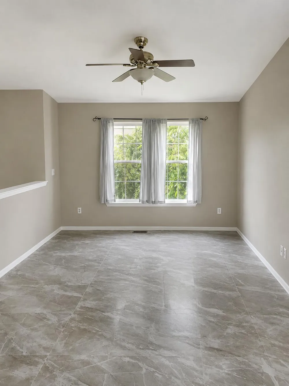 20790 Briarwood Street Brownstown, MI 48183