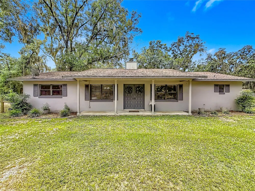 26586 SE HIGHWAY 42 Umatilla, FL 32784