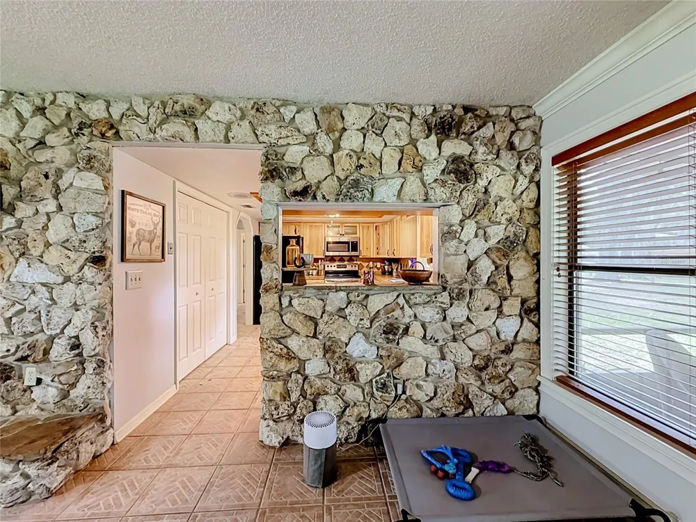 26586 SE HIGHWAY 42 Umatilla, FL 32784
