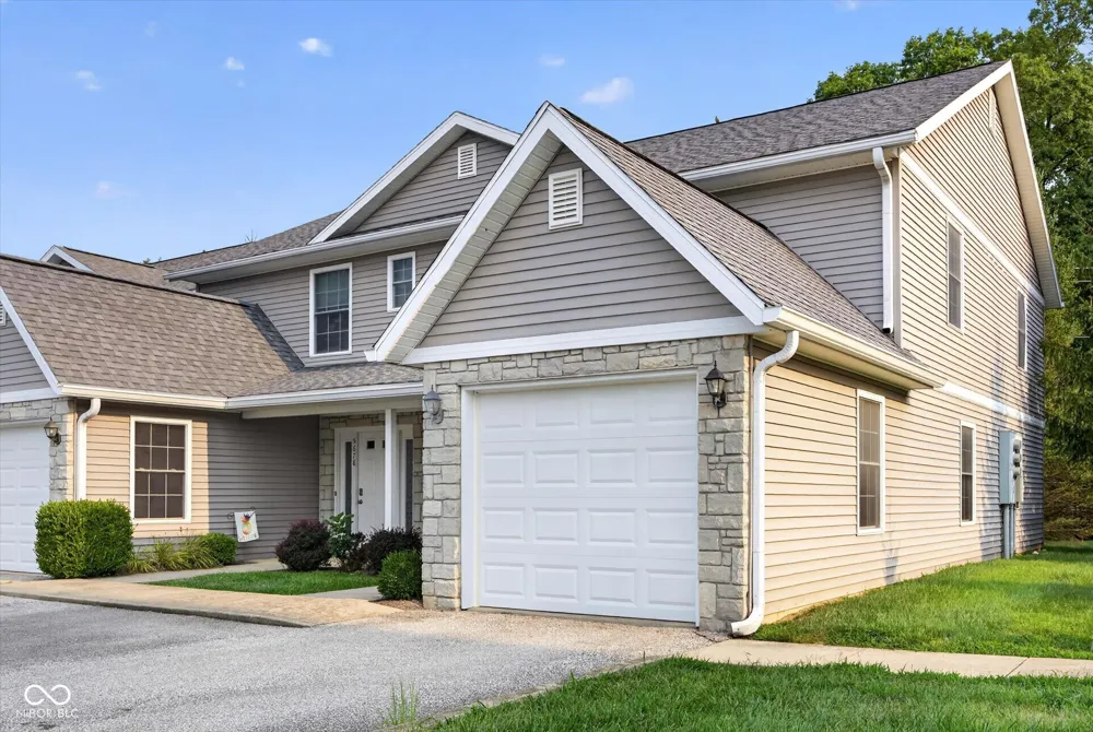 5676 W Vinca Lane W Ellettsville, IN 47429