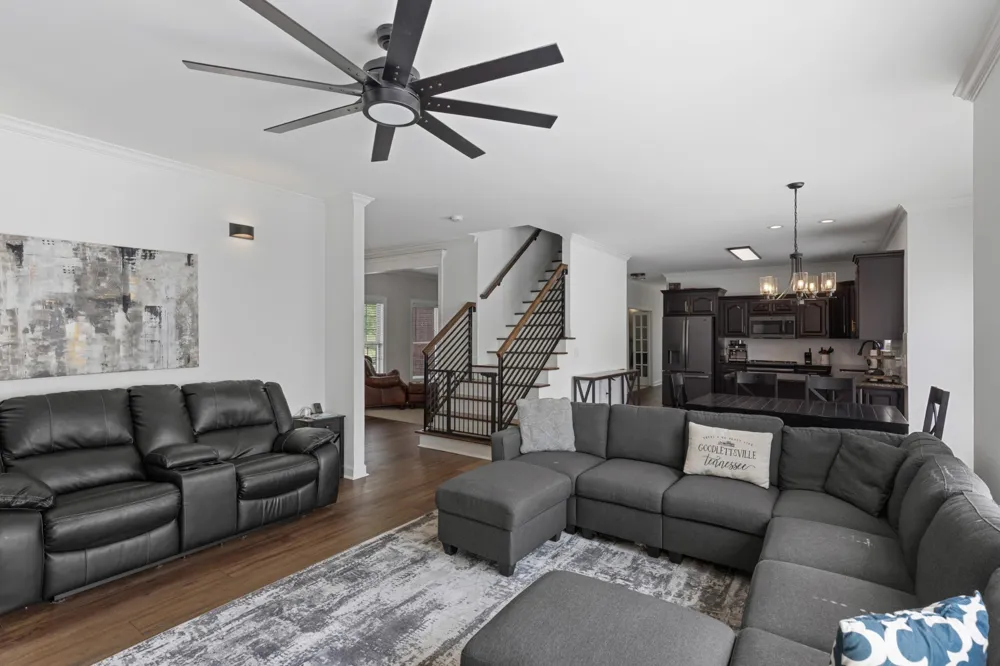 812 Lynn Dr Goodlettsville, TN 37072