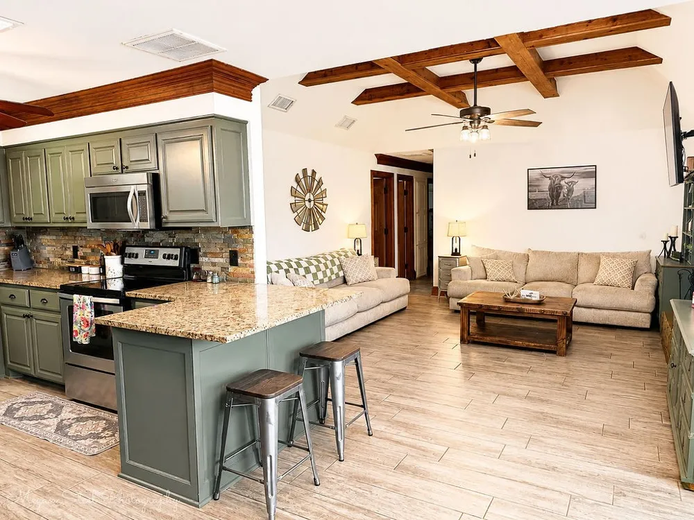 1870 Ross Lane Springtown, TX 76082