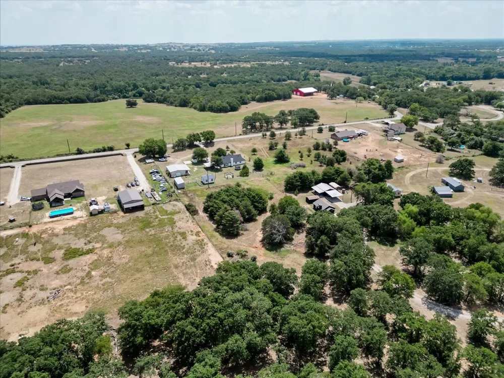 1870 Ross Lane Springtown, TX 76082