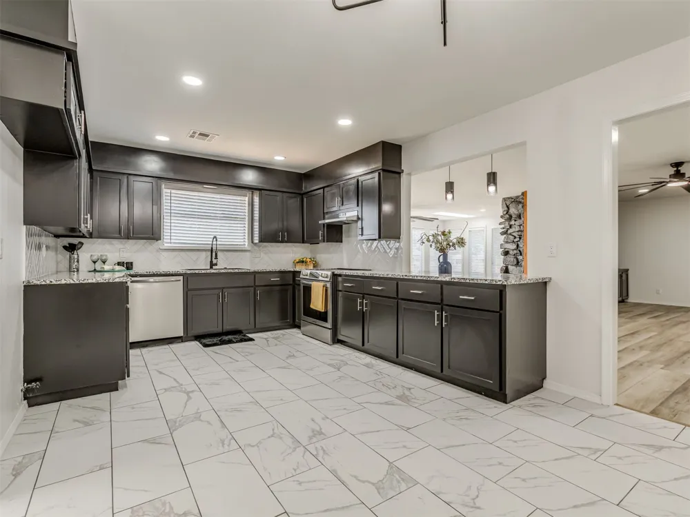 6644 SE Quail Ridge Road Bartlesville, OK 74006