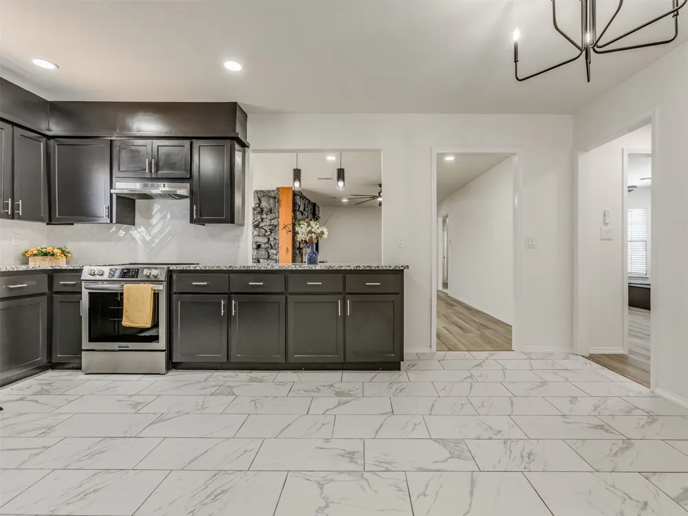 6644 SE Quail Ridge Road Bartlesville, OK 74006