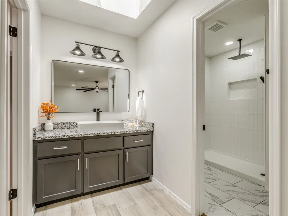 6644 SE Quail Ridge Road Bartlesville, OK 74006