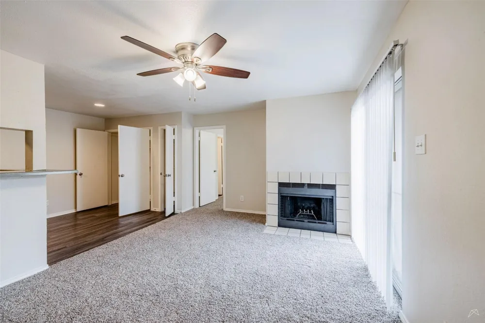 2809 W William Cannon Drive #B202 Austin, TX 78745