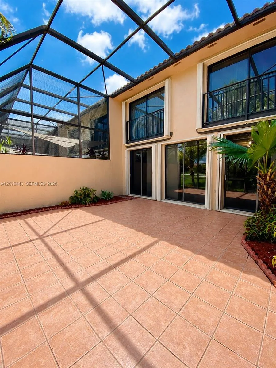 3522 Torremolinos Ave #E-31 Doral, FL 33178