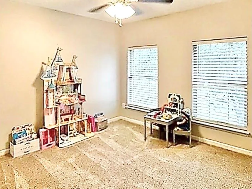 7314 Avalon Court Pasadena, TX 77505