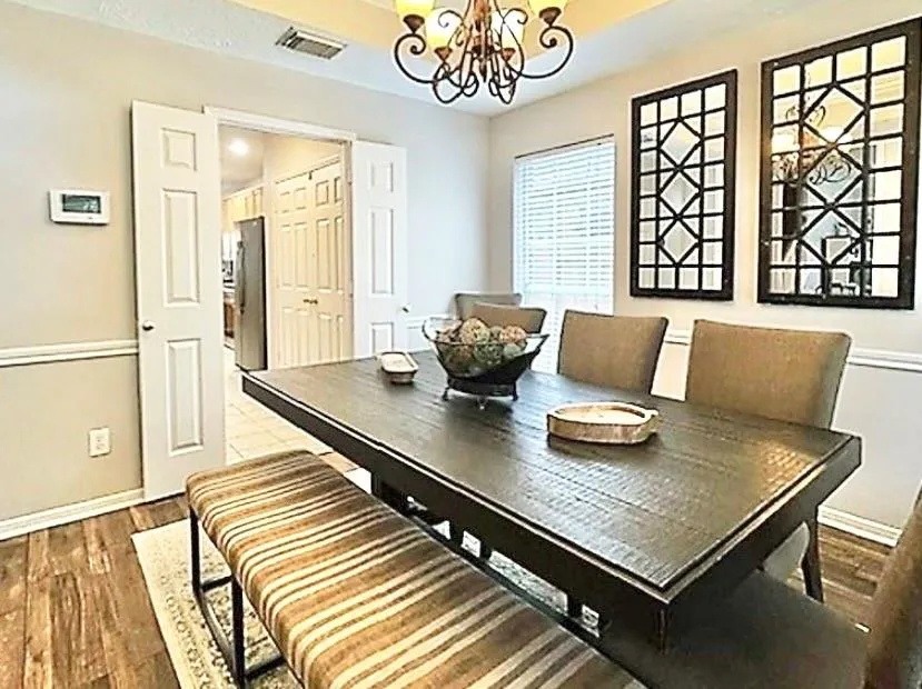 7314 Avalon Court Pasadena, TX 77505