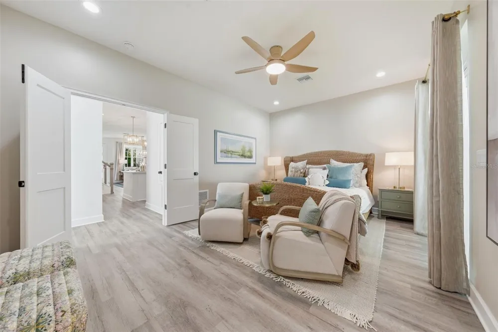 1012 FARMSTEAD STREET Eustis, FL 32736
