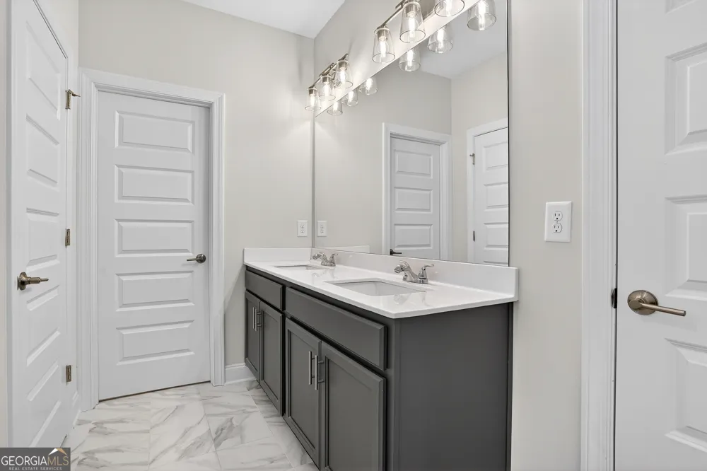 58 Cooper DR Mansfield, GA 30055