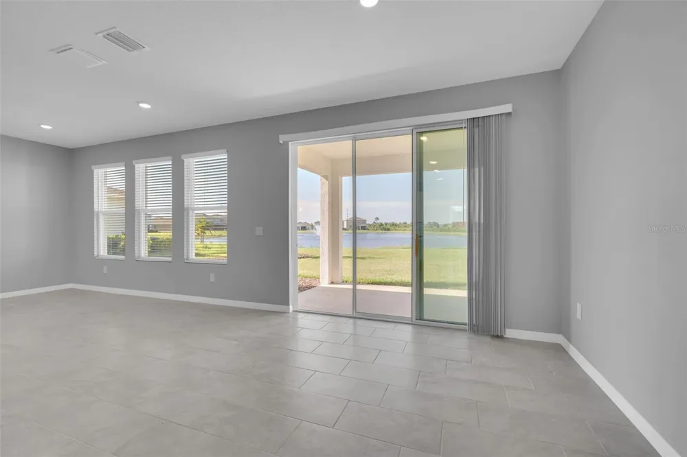 5748 WOODLAND SAGE DRIVE Sarasota, FL 34238
