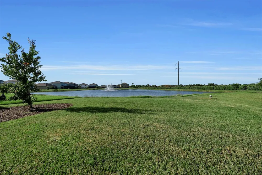 5748 WOODLAND SAGE DRIVE Sarasota, FL 34238