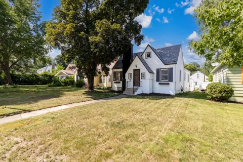 5904 Minnetonka Boulevard