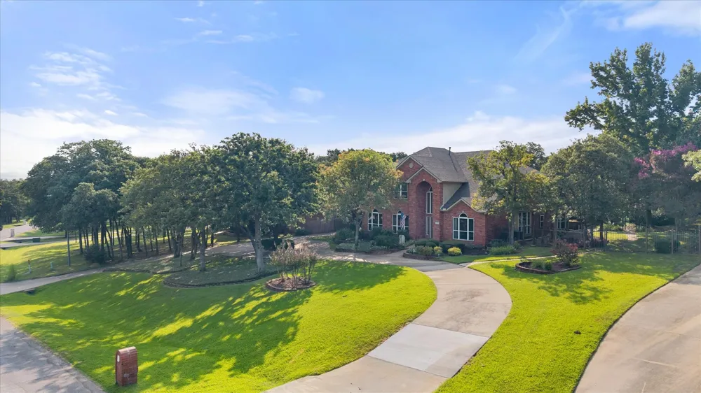 3400 Wild Oaks Court Burleson, TX 76028