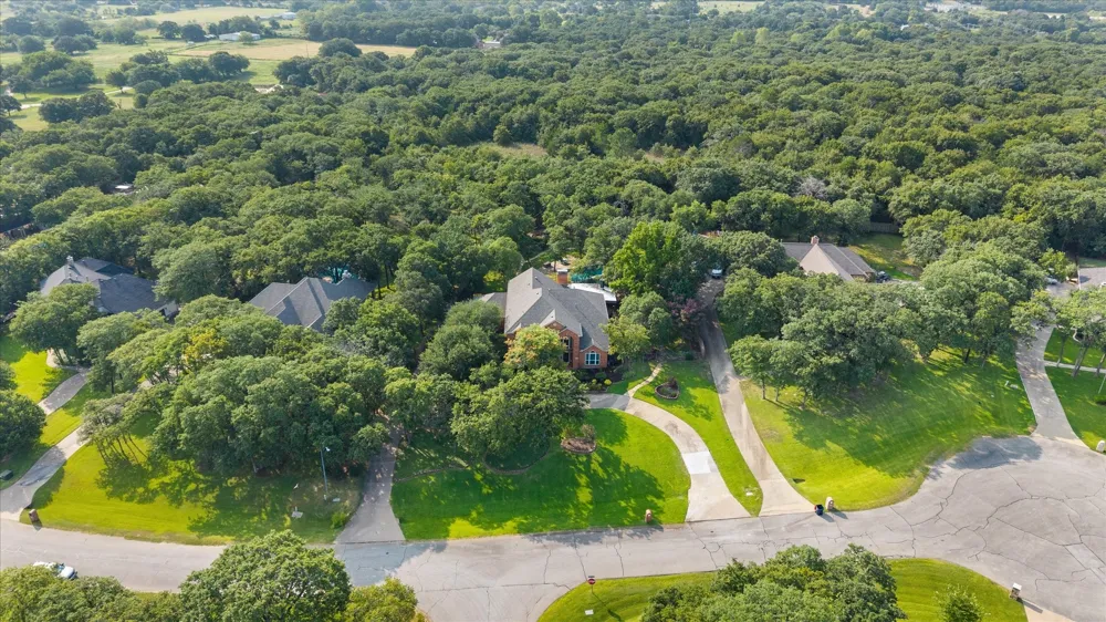 3400 Wild Oaks Court Burleson, TX 76028