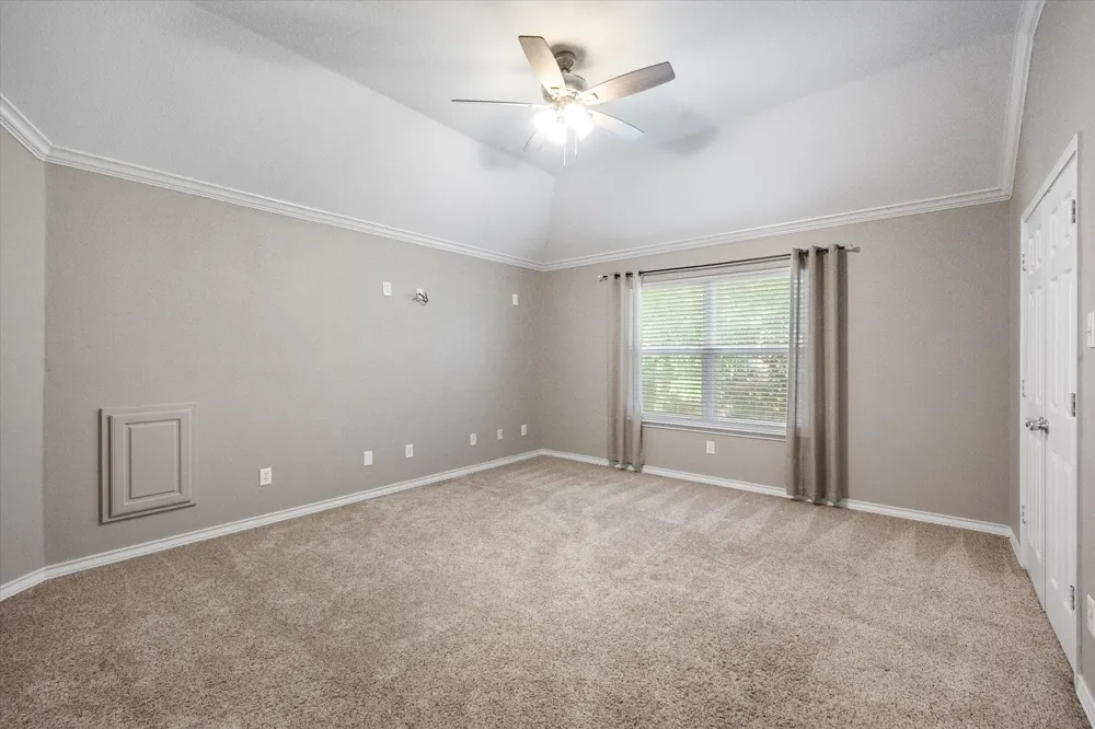 3400 Wild Oaks Court Burleson, TX 76028
