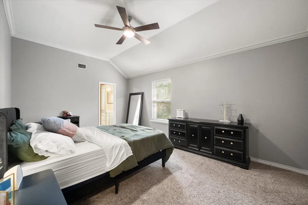 3400 Wild Oaks Court Burleson, TX 76028