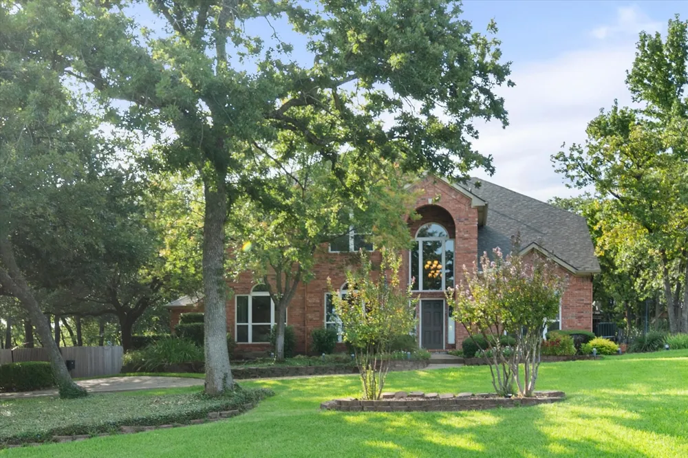 3400 Wild Oaks Court Burleson, TX 76028