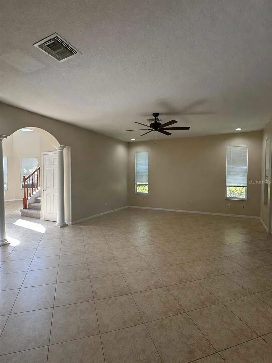 18048 JAVA ISLE DRIVE Tampa, FL 33647