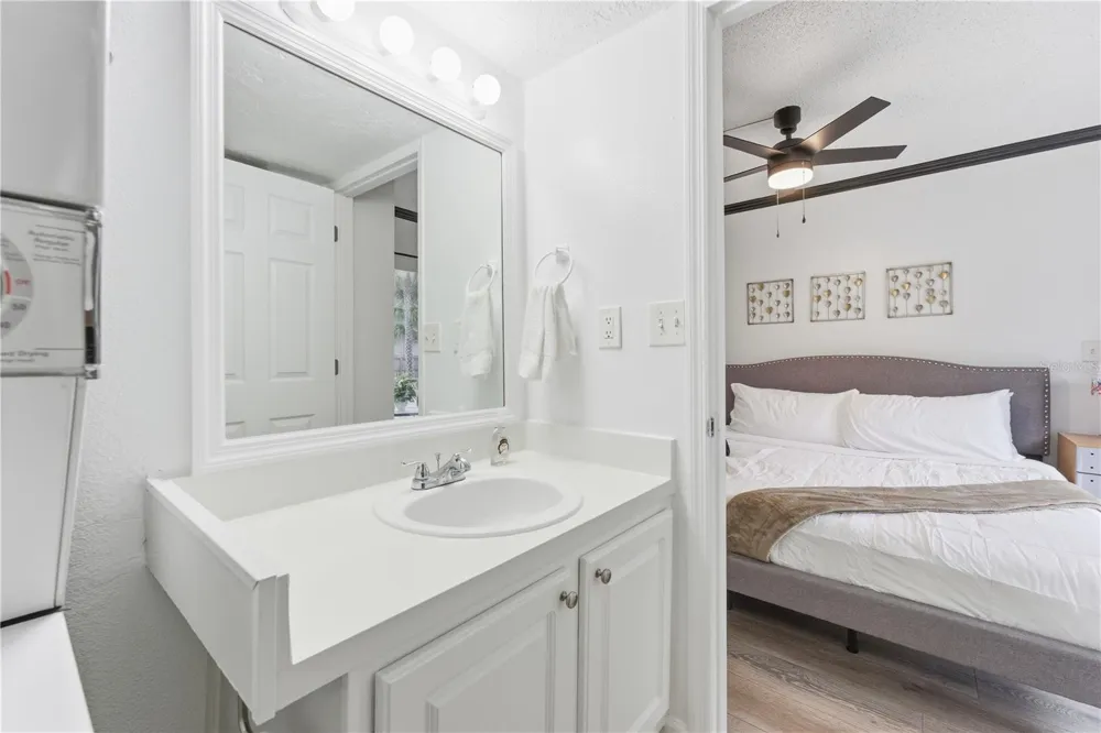 139 OYSTER BAY CIRCLE #160 Altamonte Springs, FL 32701
