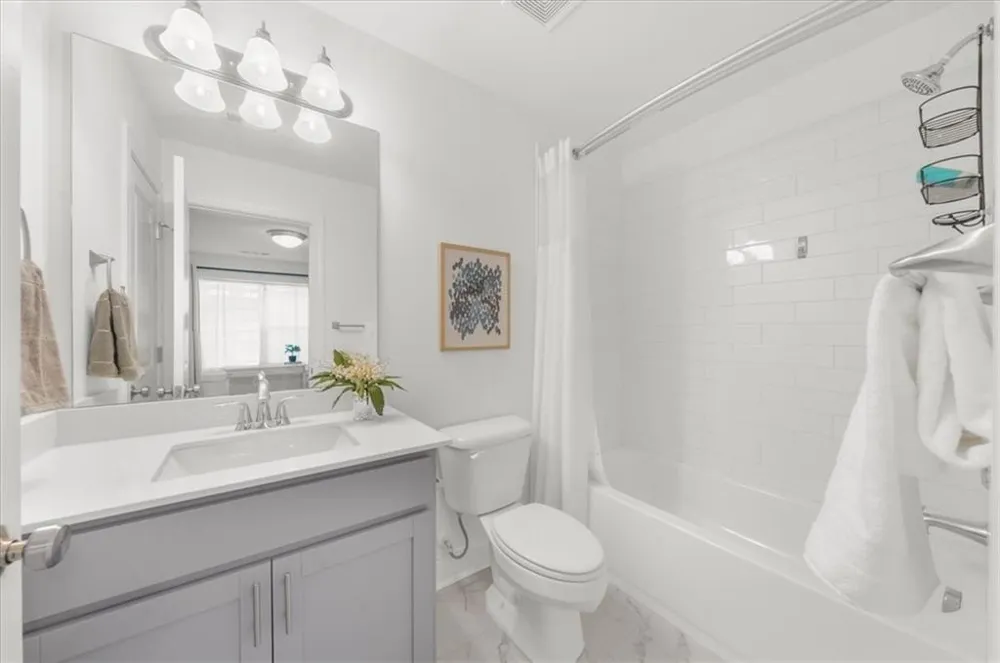 3239 Bartee Walk Suwanee, GA 30024
