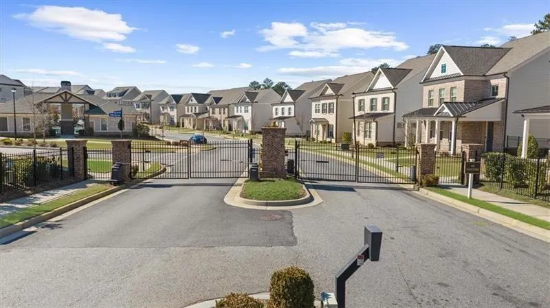 3239 Bartee Walk Suwanee, GA 30024