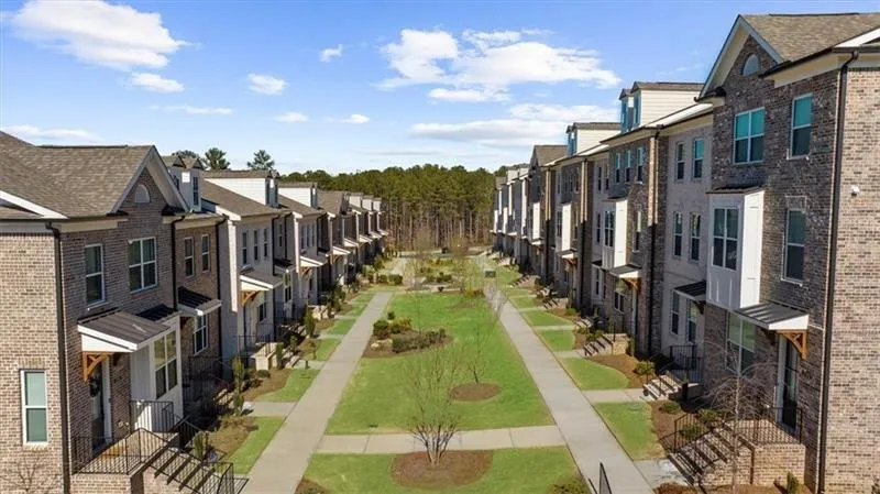 3239 Bartee Walk Suwanee, GA 30024