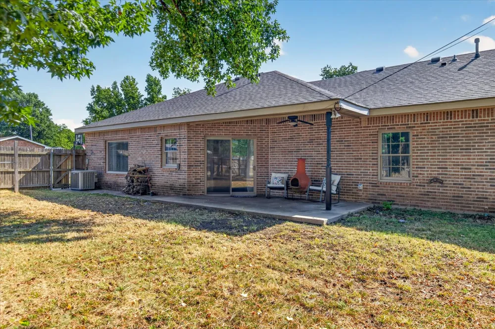 1531 May Lane Bartlesville, OK 74006